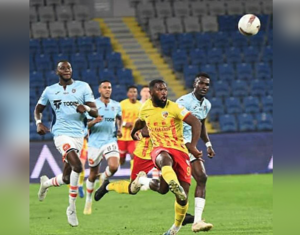 Duckens Nazon brille avec son nouveau club
